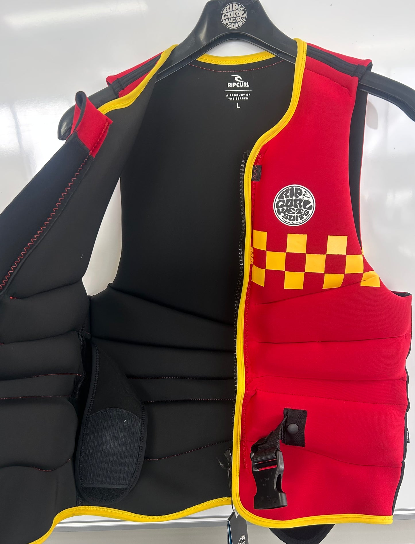 E-Bomb Buoy Vest